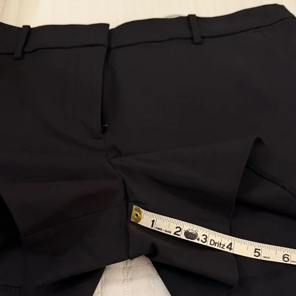 LOFT NWT - Women's Classic Black Riviera Shorts - Picture 7 of 8